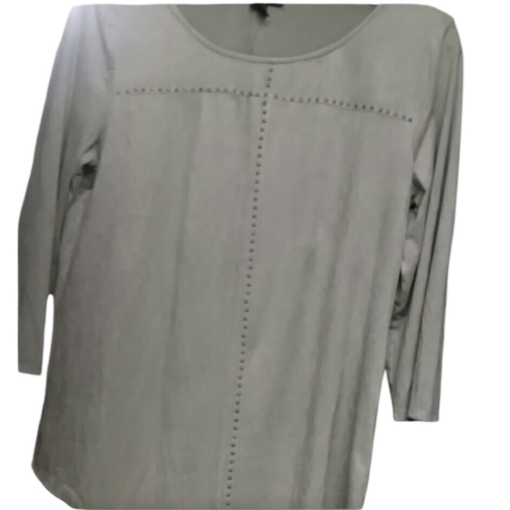 Style & Co size Large Ivory Faux suede 3/4 sleeve studded top also in Navy